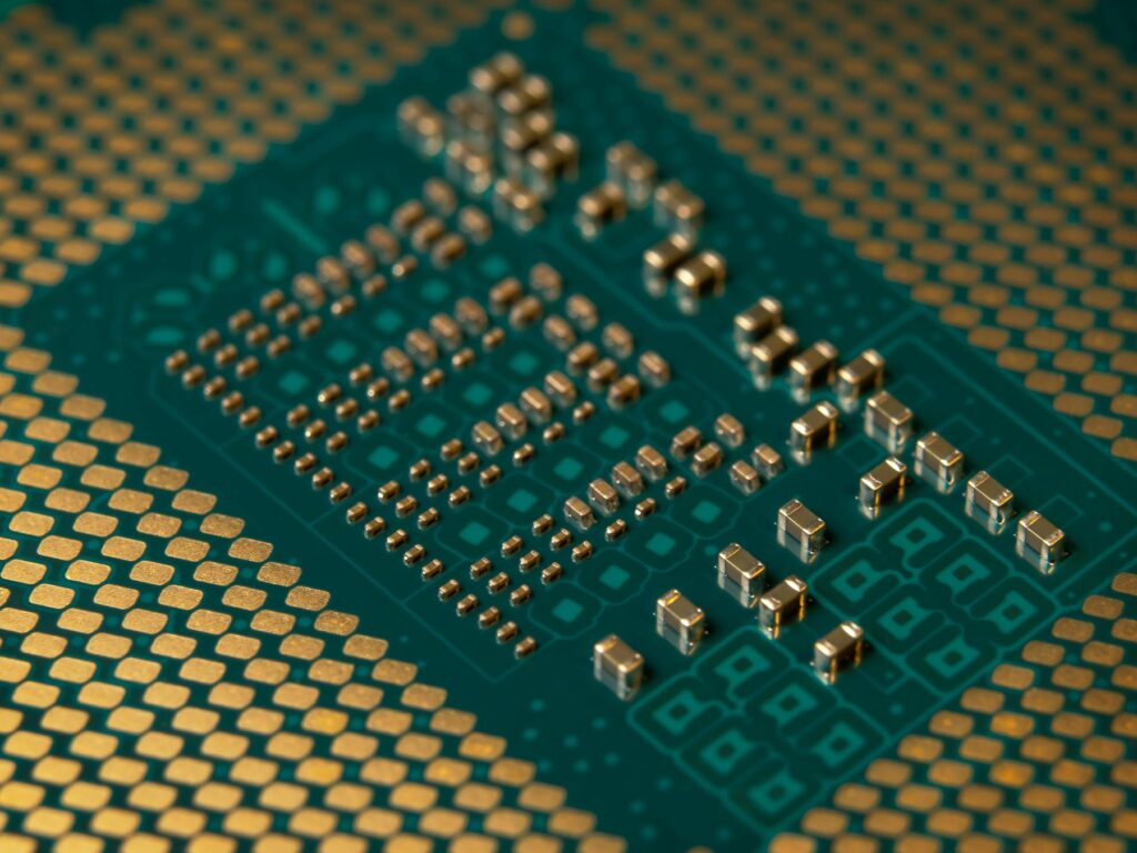 Microprocesador y circuitería para soluciones tecnológicas